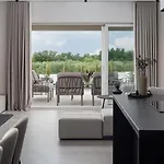 Luxury Petra With Pool Sea View וילה