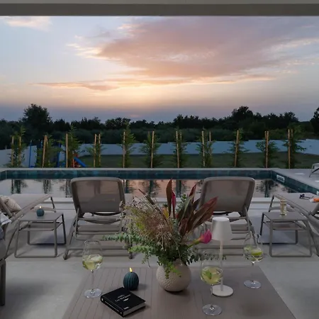 فيلة Luxury Petra With Pool Sea View فرسي