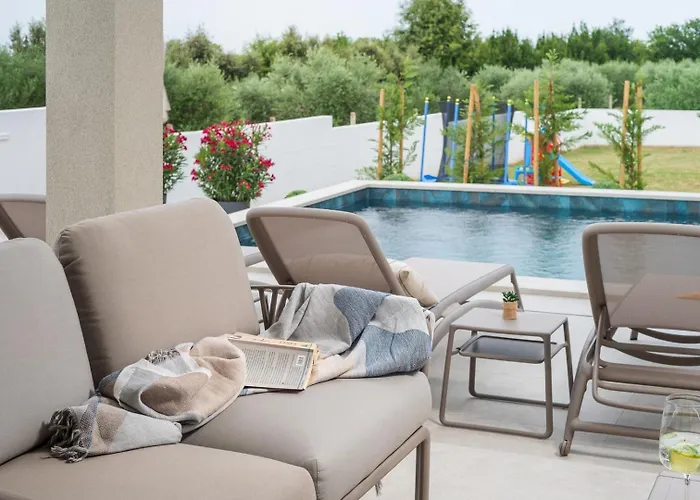 Willa Luxury Petra With Pool Sea View *