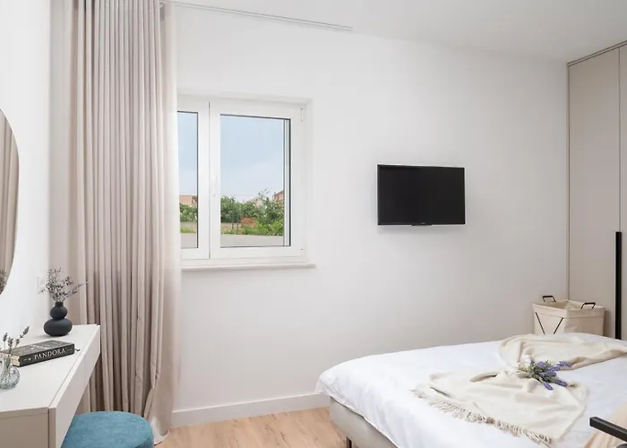 Villa Luxury Petra With Pool Sea View Vrsi