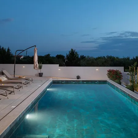 Luxury Petra With Pool Sea View Villa