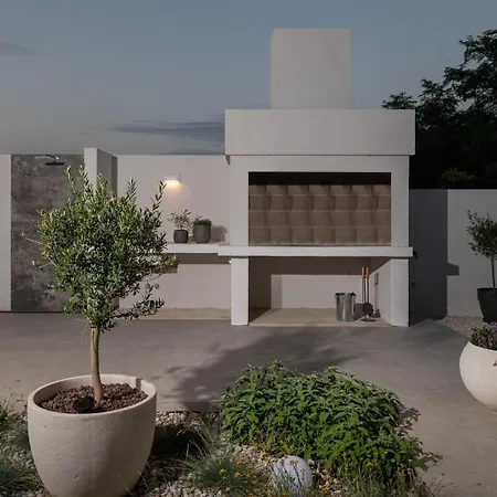 Villa Luxury Petra With Pool Sea View *