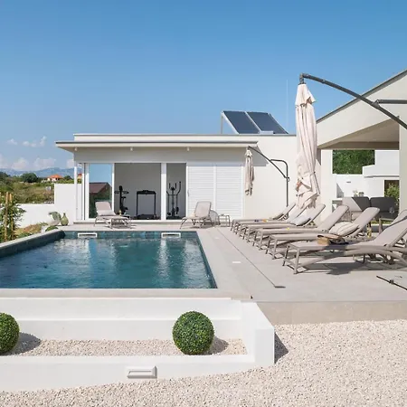 Luxury Petra With Pool Sea View * Vrsi