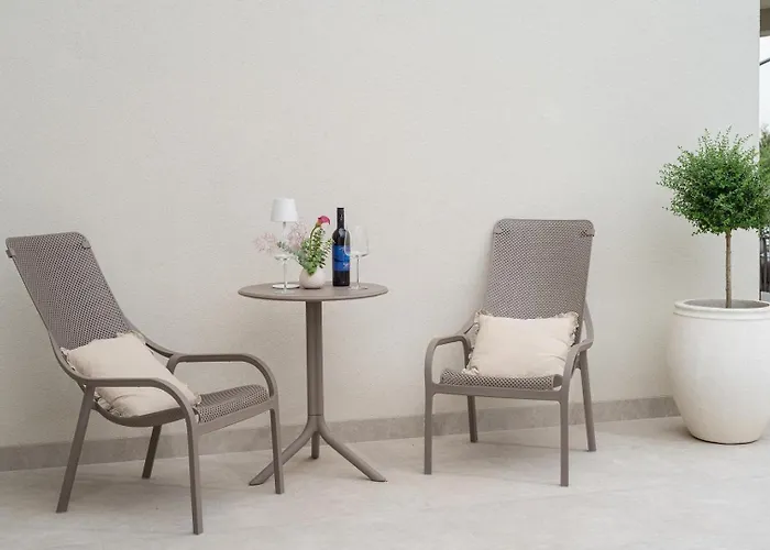 Βίλα Luxury Petra With Pool Sea View